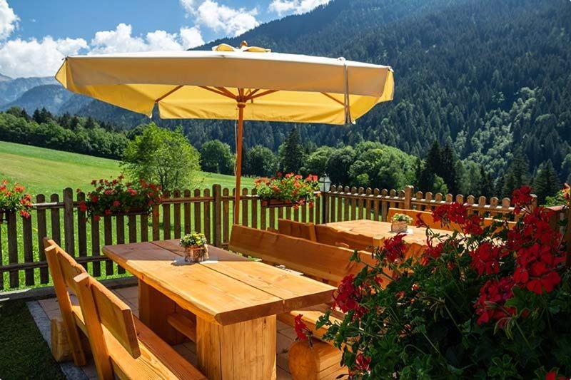 Hotel Garni La Soldanella มาดอนนาดีกัมปิโญ ภายนอก รูปภาพ