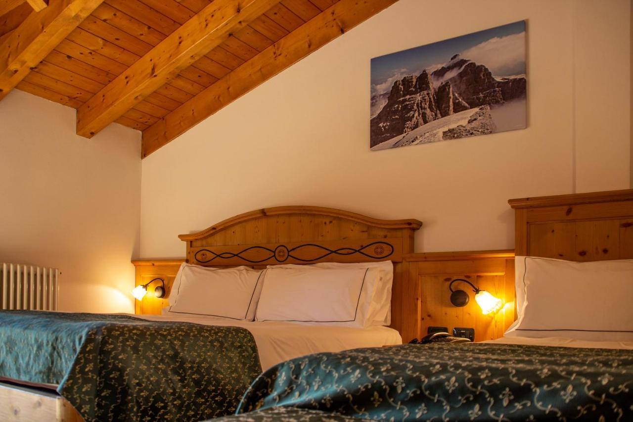 Hotel Garni La Soldanella มาดอนนาดีกัมปิโญ ภายนอก รูปภาพ